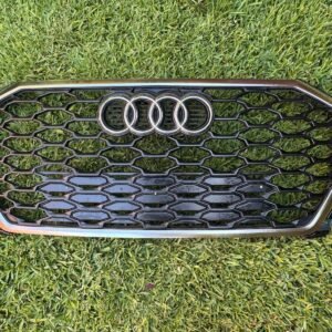 CALANDRE COMPLÈTE AUDI Q3 SPORTBACK 150 TDI 2022+