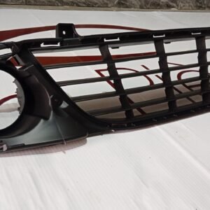 GRILLE CENTRALE DACIA LODGY OUVERTE